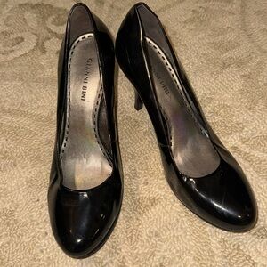 Gianni Bini Black Pumps size 9.5M